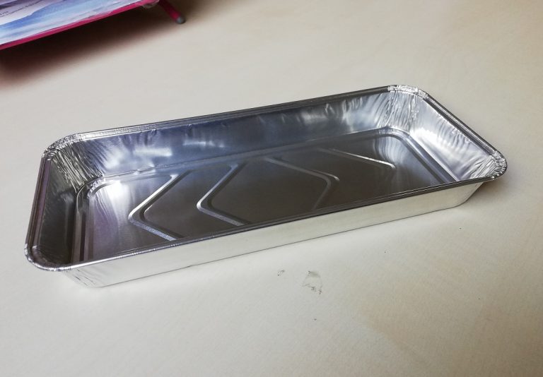 Foremki aluminiowe w gastronomii – wszystko, co musisz o nich wiedzieć